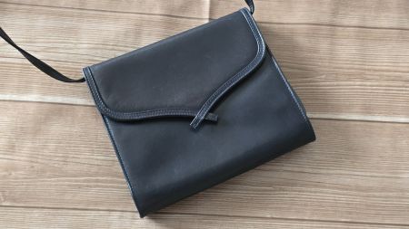 Leder-Locher Vintage Umhängetasche - Marineblau 👜