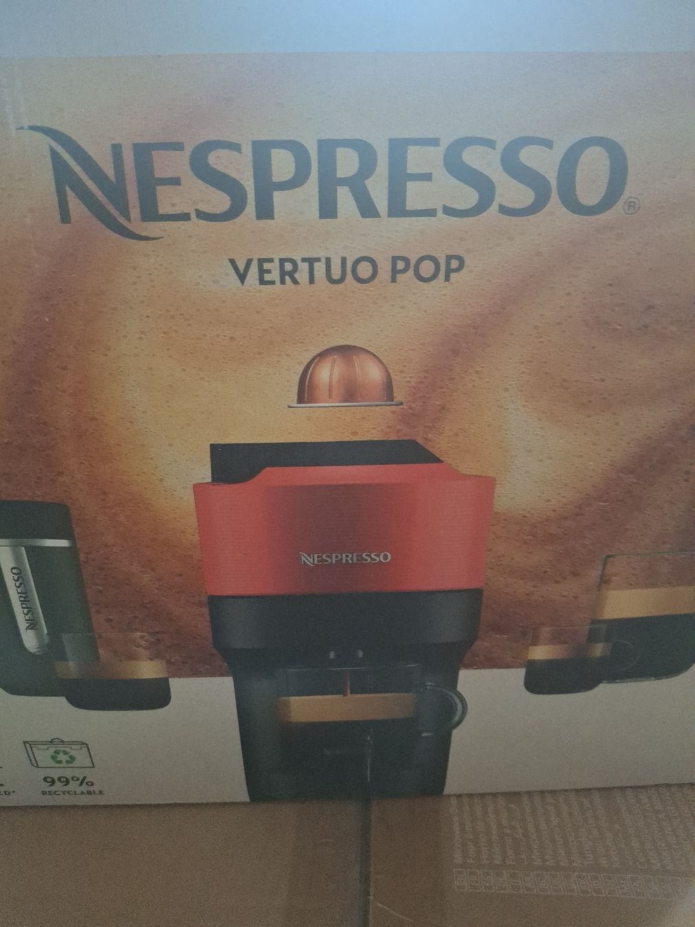 Nespresso Machines à café & Machines à expresso: Nespresso Vertuo Pop, beige – D'occasion à Bichelsee par neenas16 1