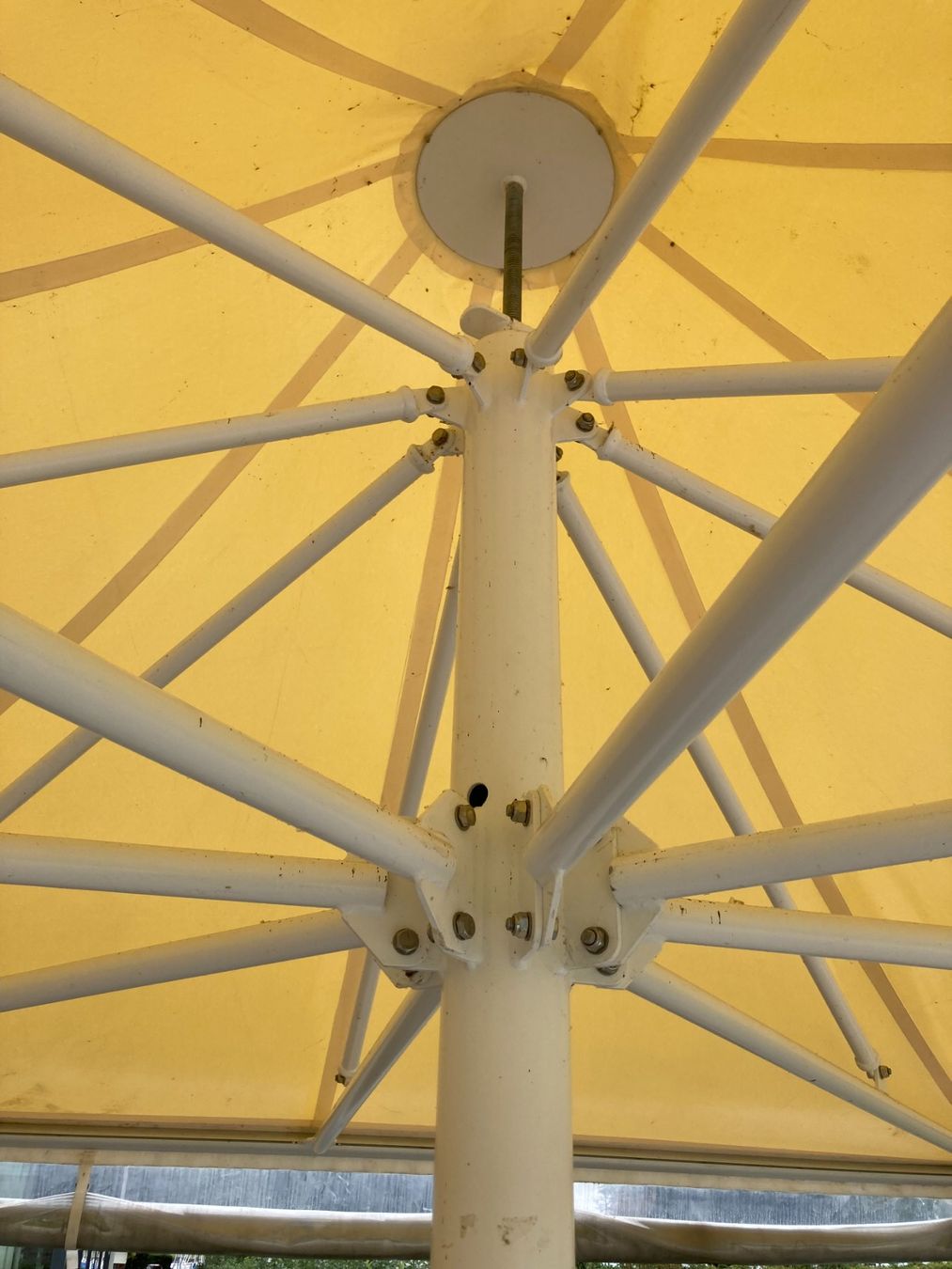 Ombrelloni: Beschattungs Anlage – Usato da Horn venduto da raldio 4