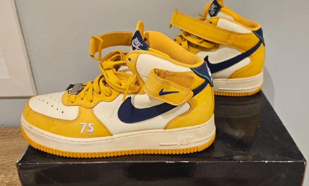 Nike Scarpe da uomo: Nike Air Force 1 Mid '75, Paris - 42,5 – Usato da etoy venduto da Vinyle-is-back.com