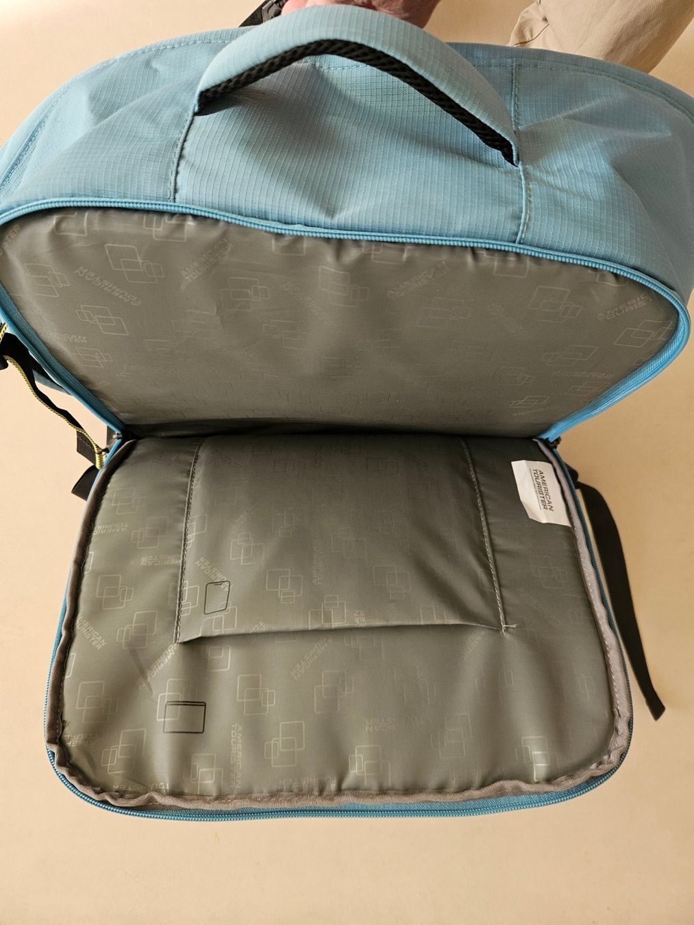 Borse: Baggage a main (dimensions vols EasyJet) – Nuovo (secondo la descrizione) da Carouge venduto da Roby013 3