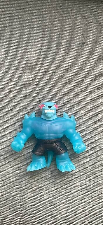 Figuren: MrBeast Lab.  Actionfigur – Gebraucht aus Aesch BL von drFrodo