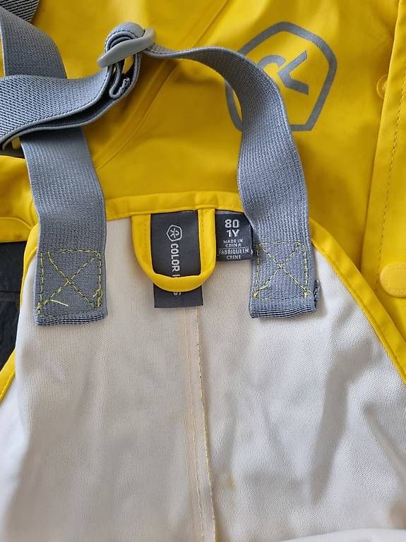 Kleiderpakete: Regenset Color Kids Gr 80 – Gebraucht aus Wängi von ann_qj8y 1