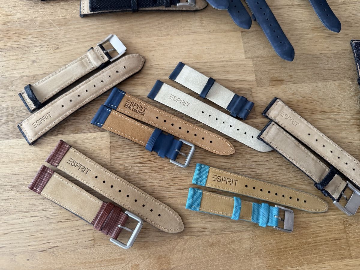 Esprit Uhren: Esprit Bracelets 26 pièces  – Neu (gemäss Beschreibung) aus Bassecourt von 59.00chf 7