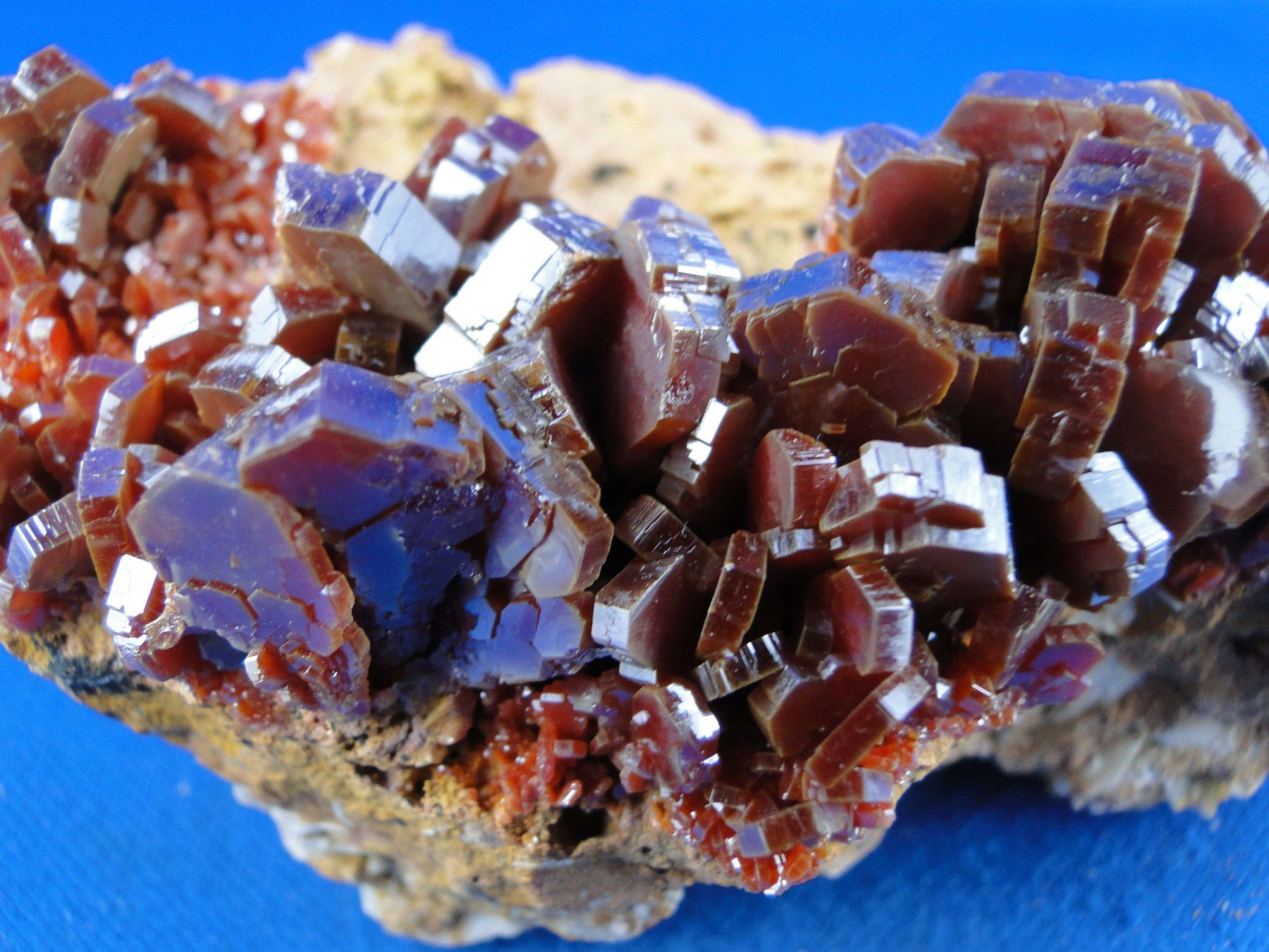 Mineralien & Heilsteine: Vanadinit – Gebraucht aus Schinznach Bad von Demerald 3
