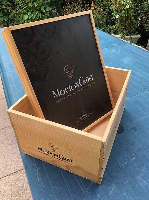 Sonstige Dekorationen & Accessoires: Boîtes en bois du vin – Neu und originalverpackt aus Vessy von rom_v7x6 3