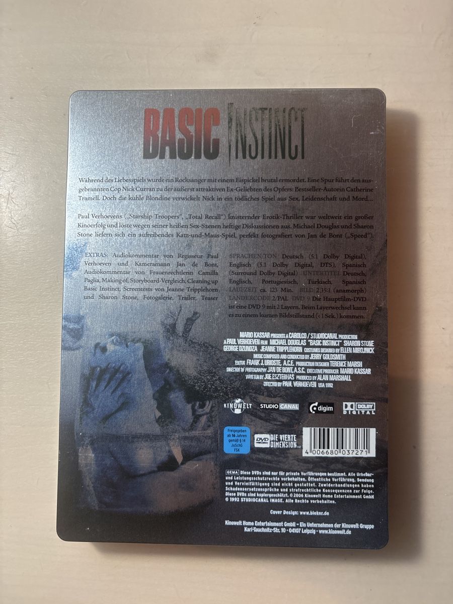 Tutti i DVDs: Basic Instinct Special Edition 2-DVD-Box mit Sharon Stone – Nuovo (secondo la descrizione) da Ruswil venduto da Slivio_ 1