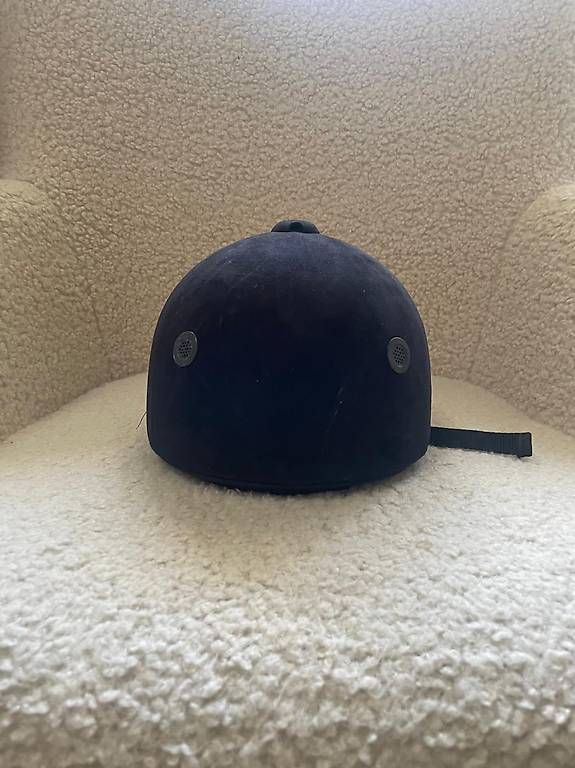 Caschi: Casco d'equitazione - Reithelm – Usato da Figino venduto da phschaerer 2