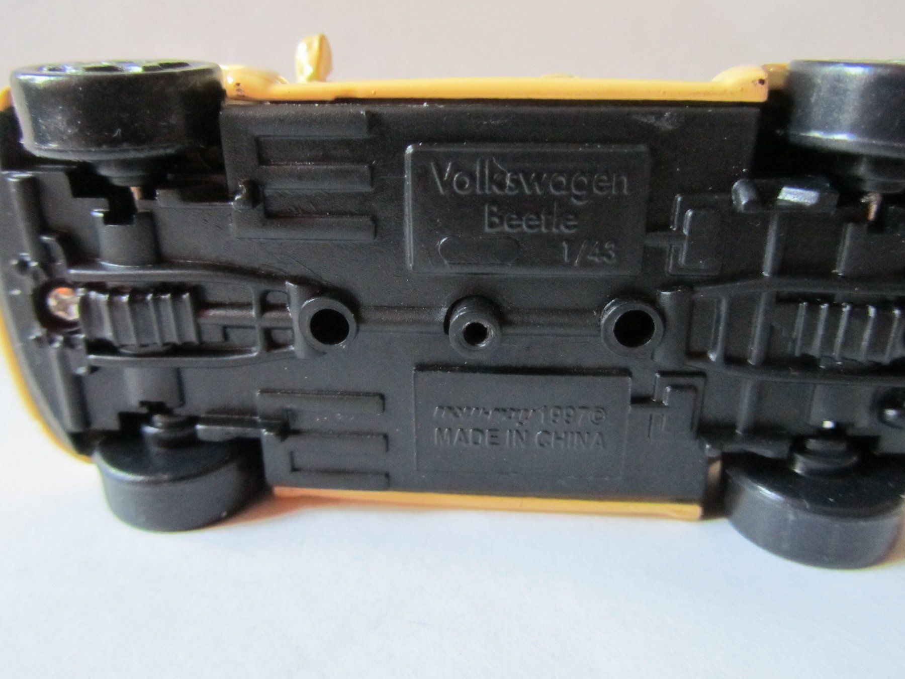 Volkswagen Modellini d'auto: VW Beetle Cabrio, new-ray, unbespielt – Usato da Weiningen ZH venduto da dietsch57 5