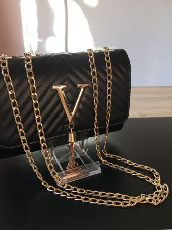 185 Schwarze V-Handtasche