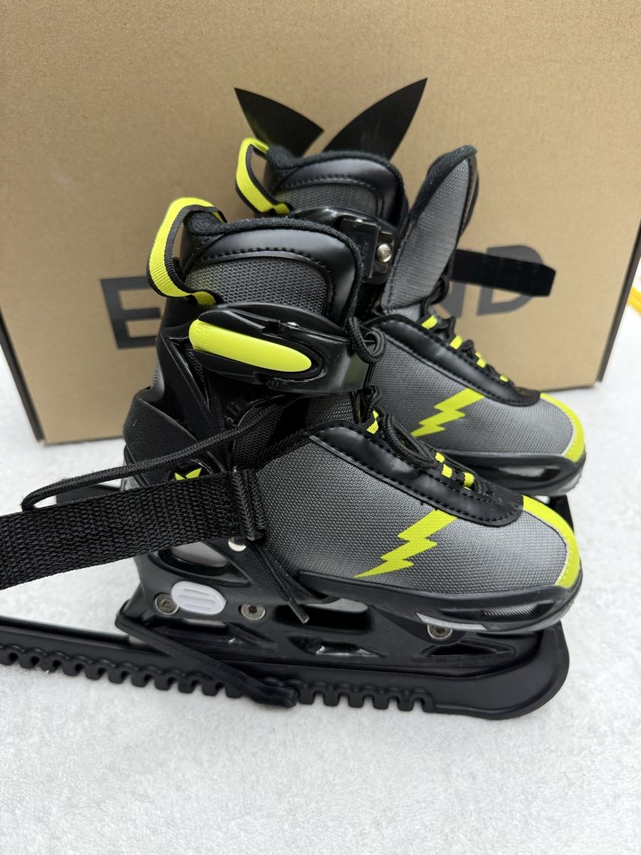 Pattini da ghiaccio: Patins EXTEND Flash Junior (29-32)  !comme neuf – Usato da Chenens venduto da anasantos90 1