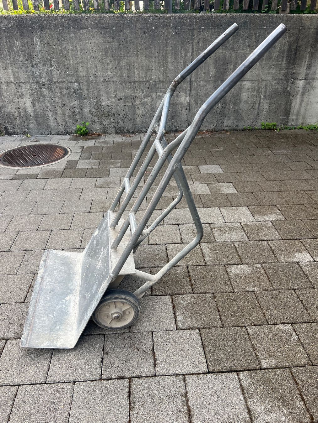 Schubkarren: Sackkarre mit Treppen und Absatzfunktion – Gebraucht aus Egg b. Zürich von SwissTradingAgency 6