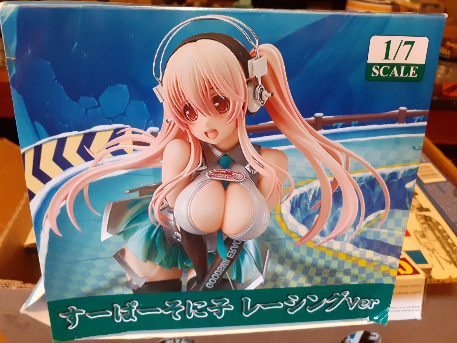Statuette: Manga Figur Super Sonico – Nuovo (secondo la descrizione) da Zürich venduto da Crocuda 1