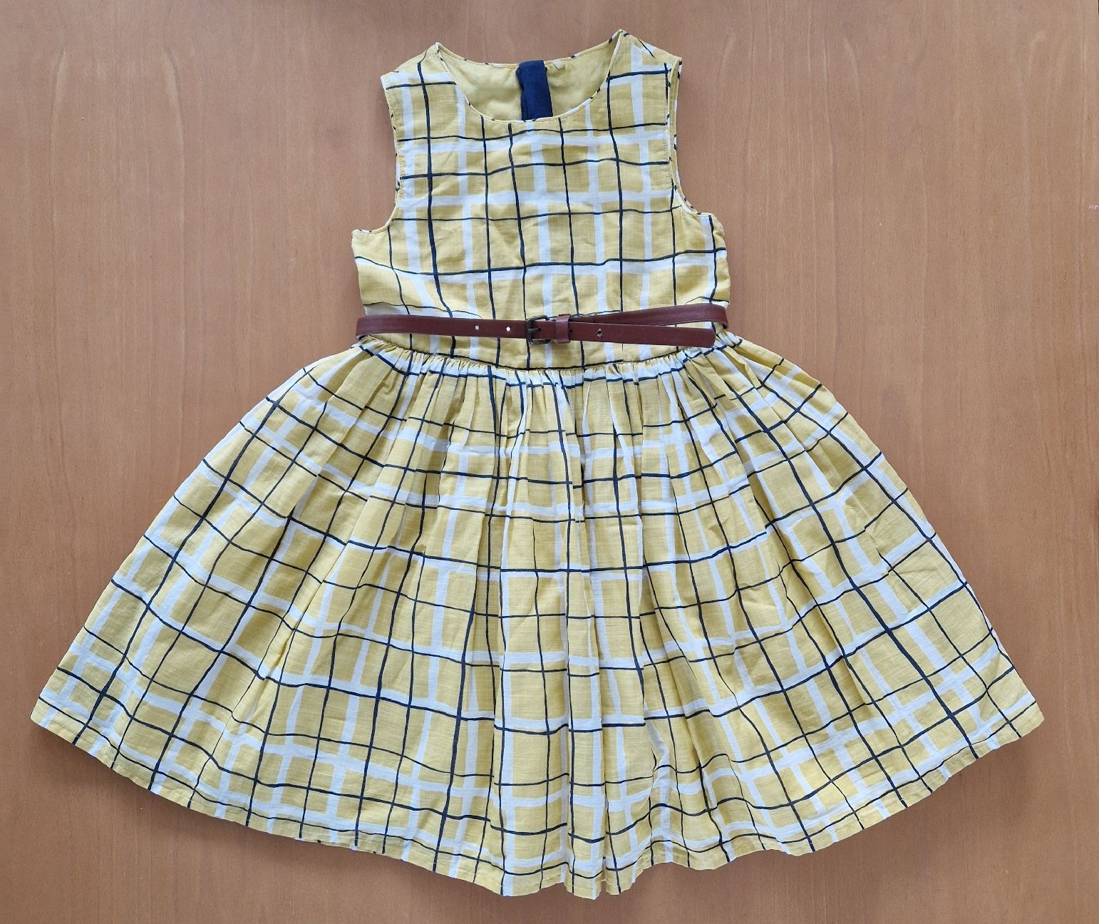 Vestiti & Gonne: Marks & Spencer Kinderkleid Gr. 116 – Usato da Muri b. Bern venduto da rol_xtf8