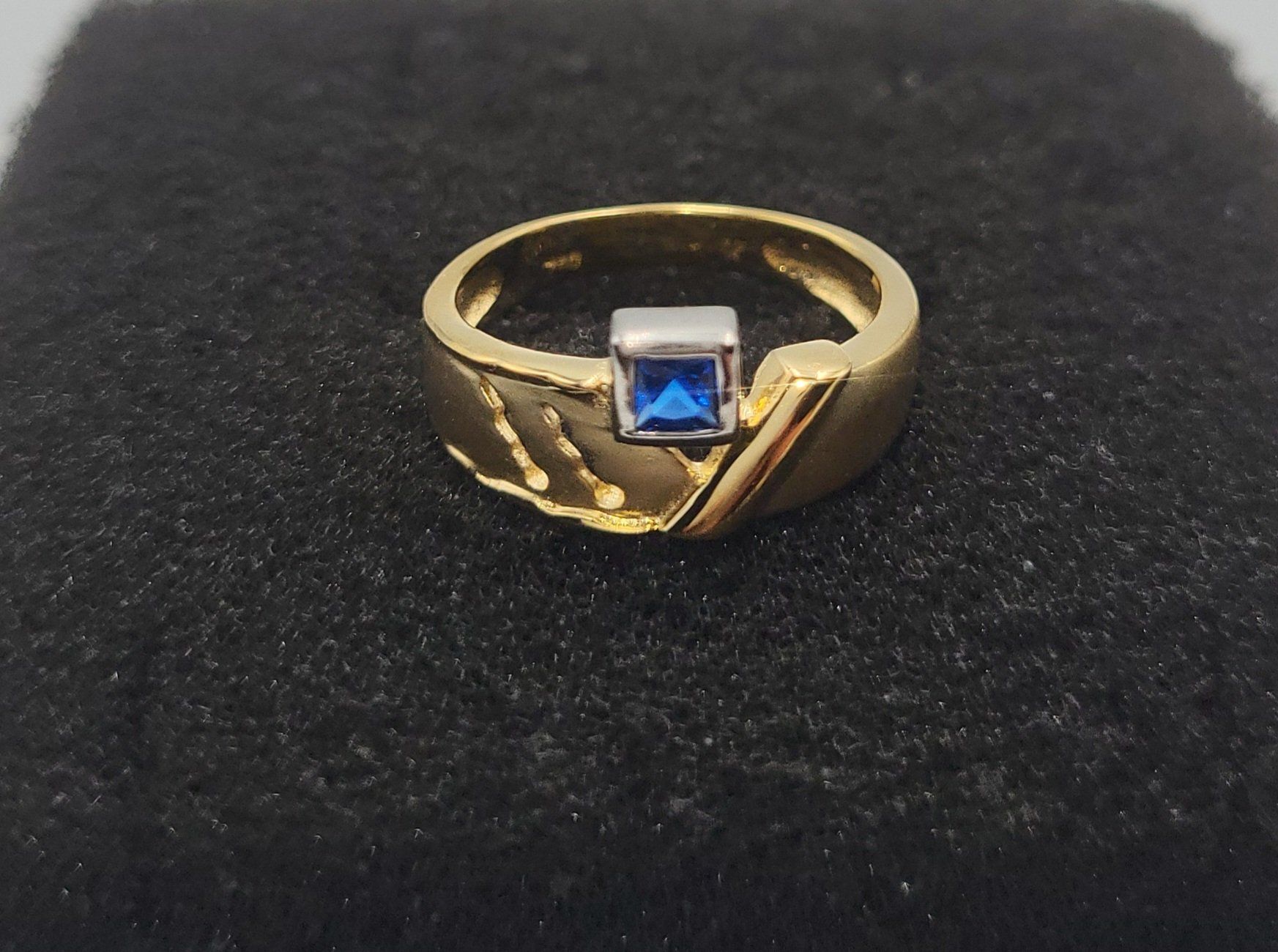Ringe: 18 Karat 750 Gold Ring Mit Saphir – Gebraucht aus Wald ZH von Dasilver 6