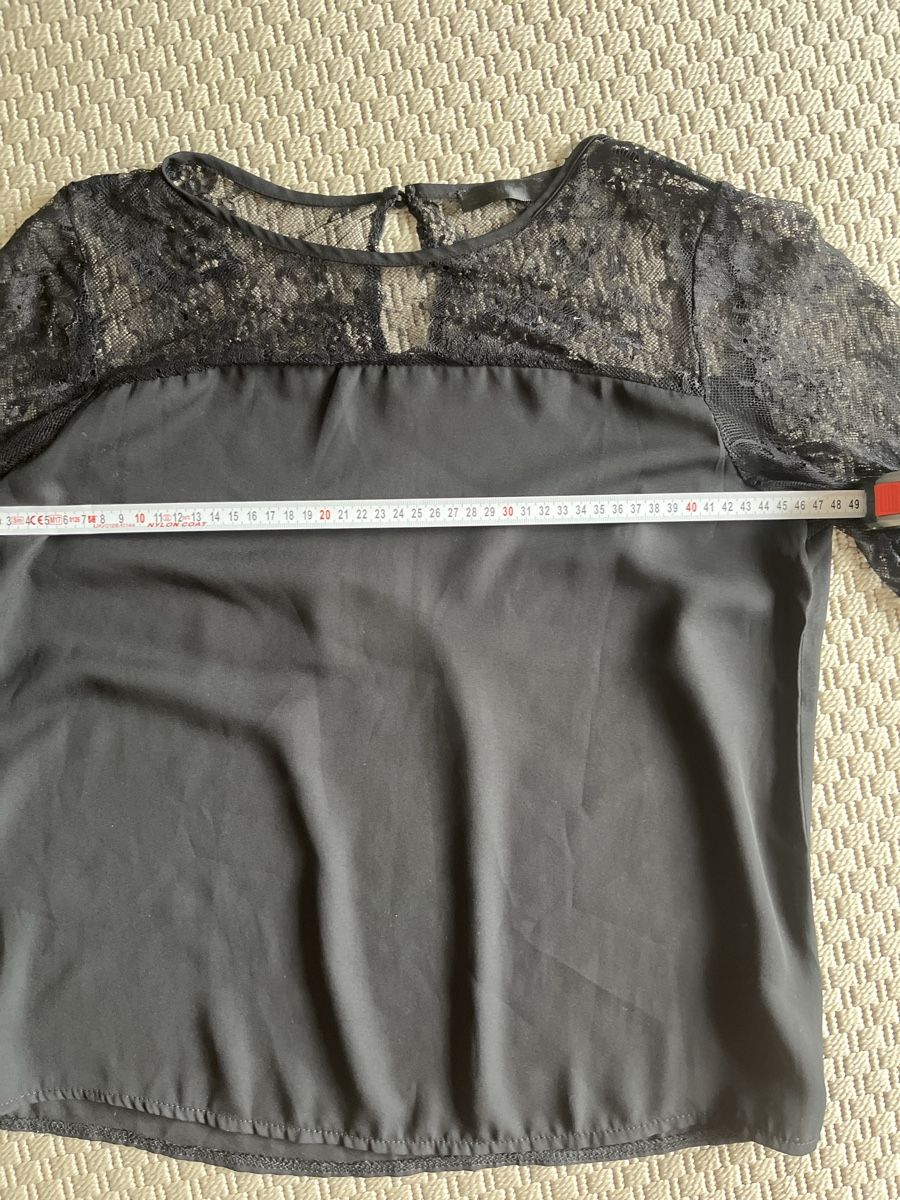 Shein Blusen: Bluse schwarz mit Spitzenärmel, Shein, ca. 38 – Gebraucht aus Solothurn von Bobesch08 4