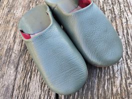 Babouches/Leder olive-Ledersohle (41/42)