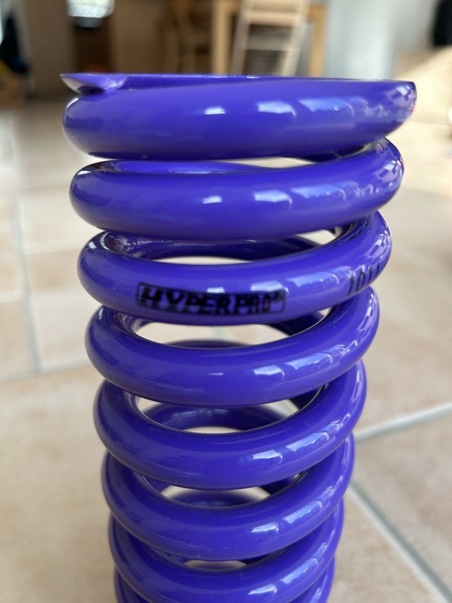 Alle Motorradersatzteile: Hyperpro Rear shock spring – Neu und originalverpackt aus Pfäffikon SZ von mat_y9ng 2