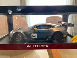 1:18 Aston Martin Vantage GT3 Aston Martin St.Gallen Autoart