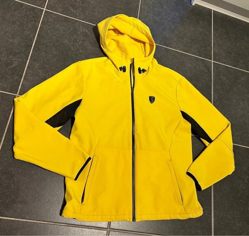 Giacche: Ferrari Softshell Jacke – Usato da Vacallo venduto da mvtony