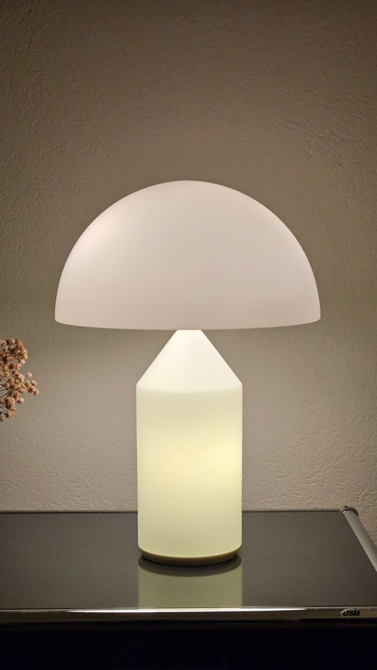 Oluce Lampen: Oluce Atollo Tischlampe – Gebraucht aus Sumiswald von Lukas__Lanz