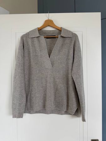 UTERQÜE 100% cashmere sweater