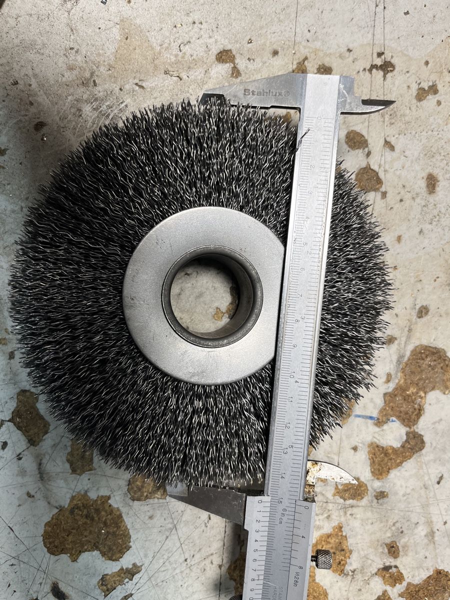 Sonstiges für Haushalt & Wohnen: Stahldrahtbürste Rundbürste 150x50mm <br> – Neu (gemäss Beschreibung) aus Dietikon von Kompsognat02