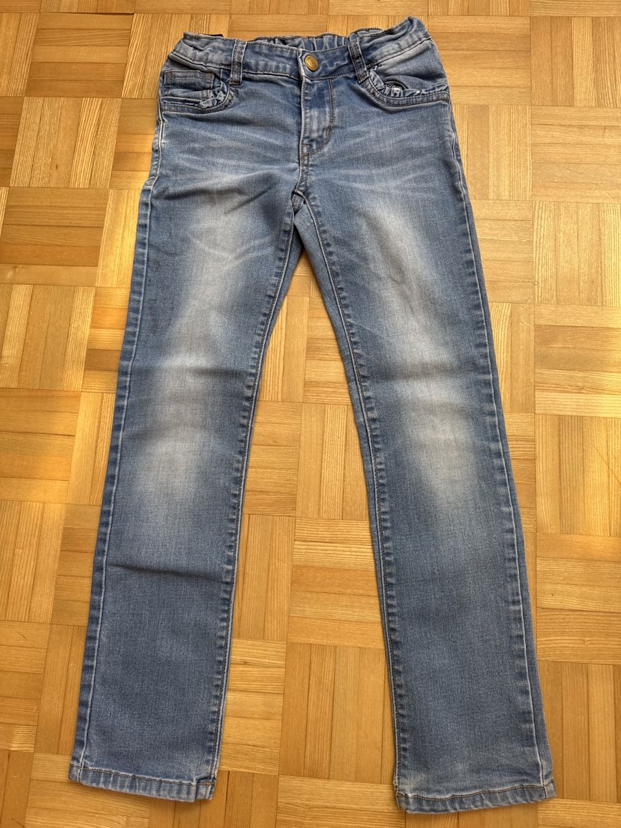 Hosen: Coole Mädchen Jeans Gr. 134 – Gebraucht aus Kilchberg ZH von Von_dutch