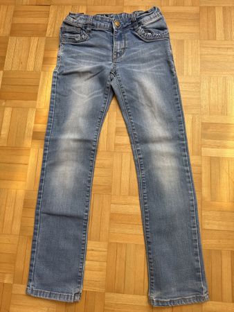 Coole Mädchen Jeans Gr. 134