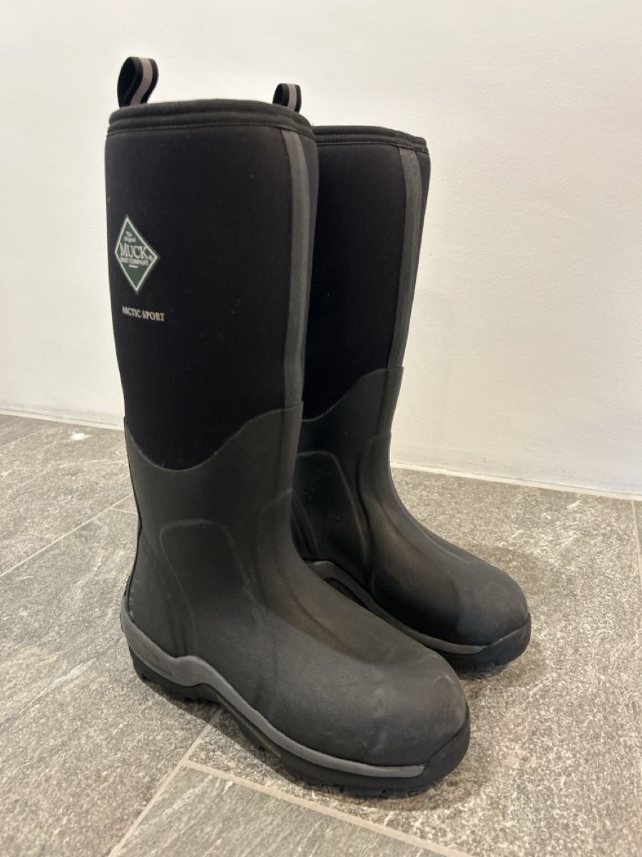 Herrenschuhe: Muck boot Arctic Sport – Gebraucht aus Herrliberg von sof_rk7l