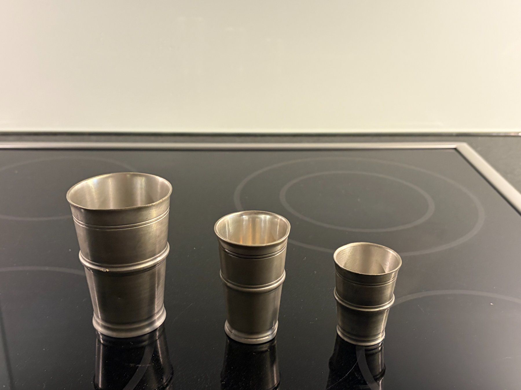 Tasses: 3 Zinnbecher – D'occasion à Zürich par sru_6zc8 2