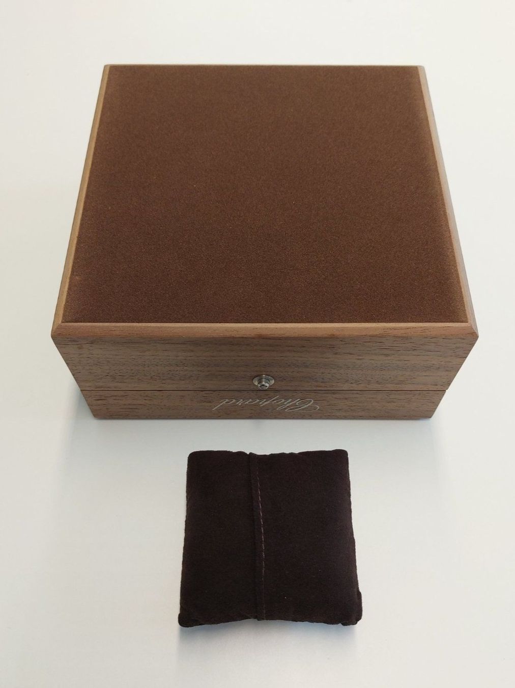 Chopard Scatole porta orologi: Chopard L.U.C - braune Holz Box - ca. 2015 - NEU – Nuovo e nell'imballaggio originale da St. Gallen venduto da shatcy 4
