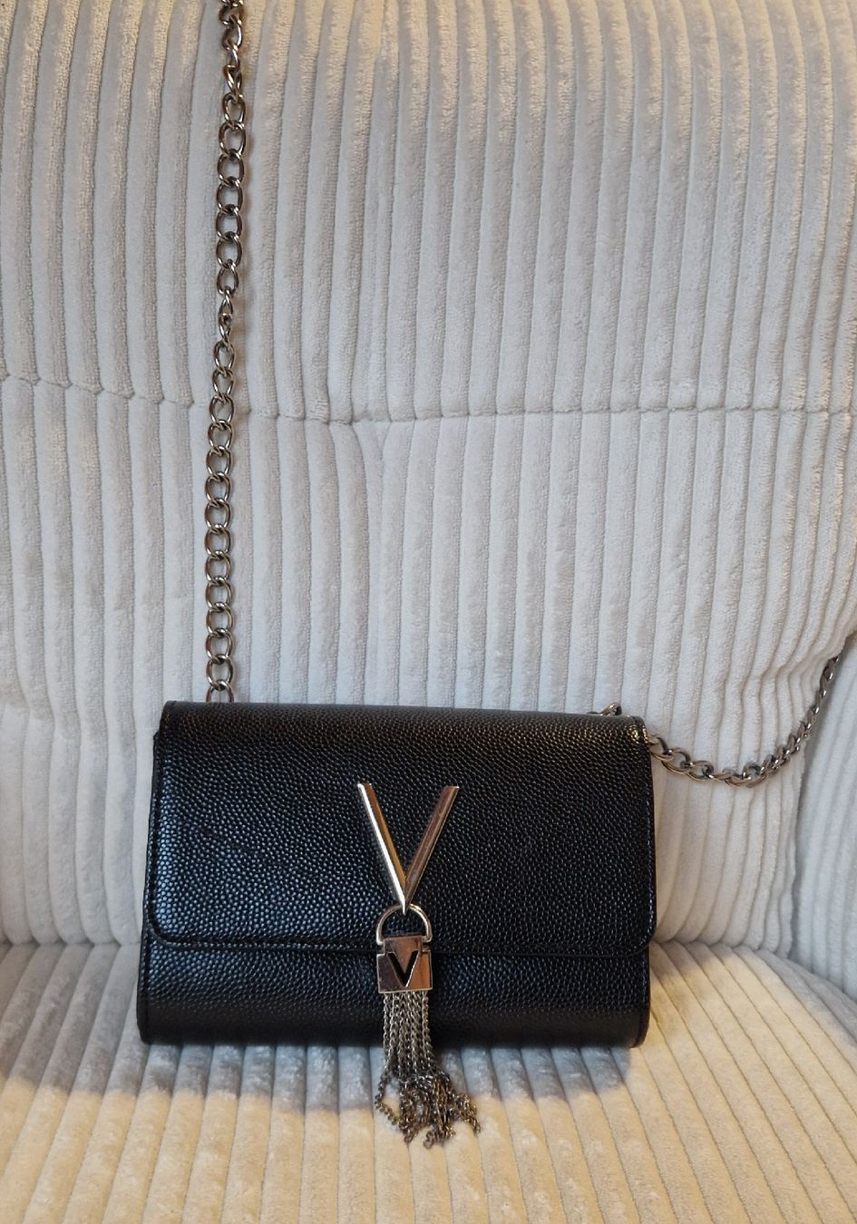 Valentino Sacs femmes: Valentino Crossbody Bag – D'occasion à Embrach par Angela_sells 1