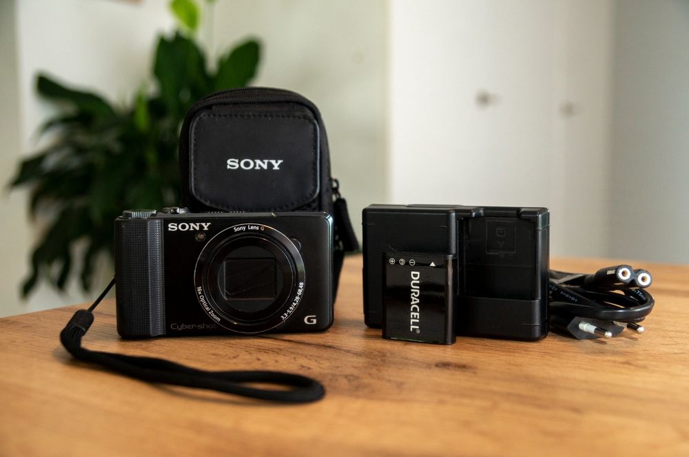 Sony Cyber-shot DSC - HX9V | Kaufen auf Ricardo