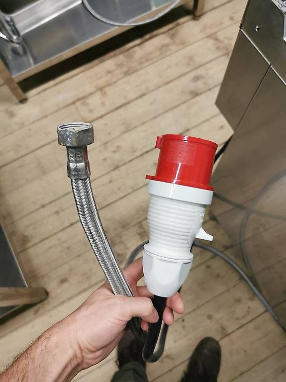 Elettrodomestici da cucina: Cuiseur à pâtes électrique 40 litres. Avec 4 paniers. – Usato da St-Aubin FR venduto da sme_nw6w 3