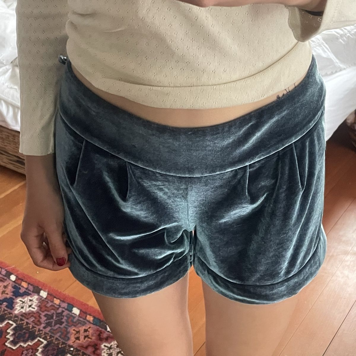 Pantaloni: Türkise Shorts aus Samt – Usato da Baden venduto da Julikoo