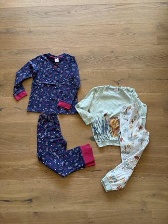 2 Pyjamas s.Oliver und Calida Grösse 116-122 ungetragen