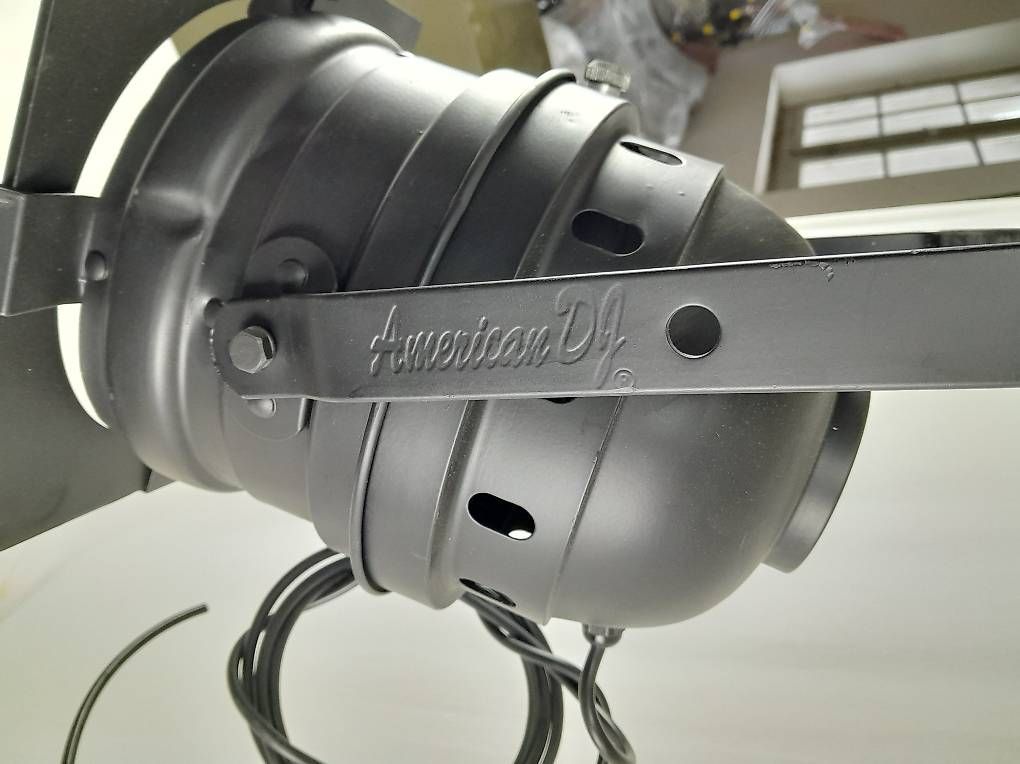 Lampade: American DJ Scheinwerfer Disco – Usato da Hittnau venduto da v-v-onlineverkauf 3