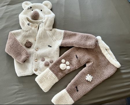 Ensemble bébé chaud ours polaire fait main