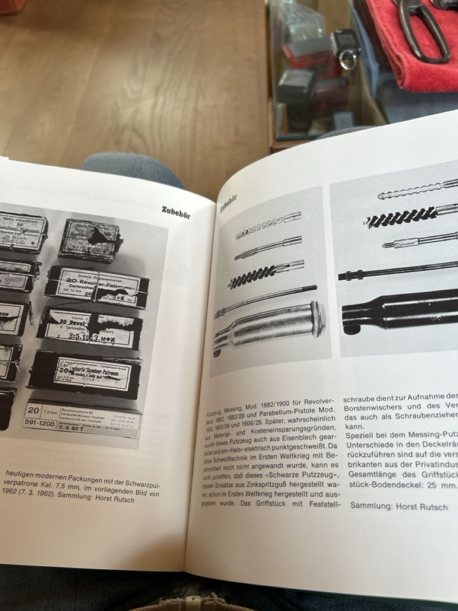 Libri: Buch Faustfeuerwaffen der Eidgenossen – Usato da Langnau i. E. venduto da PSS-212 2