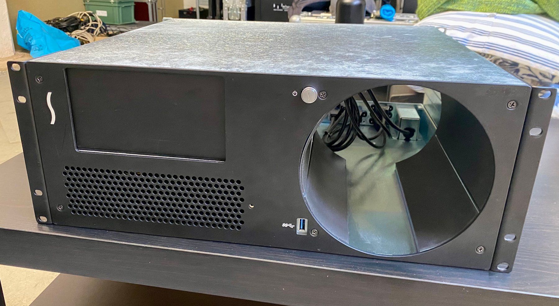 Server: Sonnet xMac Pro Server - für Mac Pro – Usato da Niedergösgen venduto da muellebj