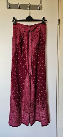 Pinke Sommerhose mit Muster, Grösse S, neu