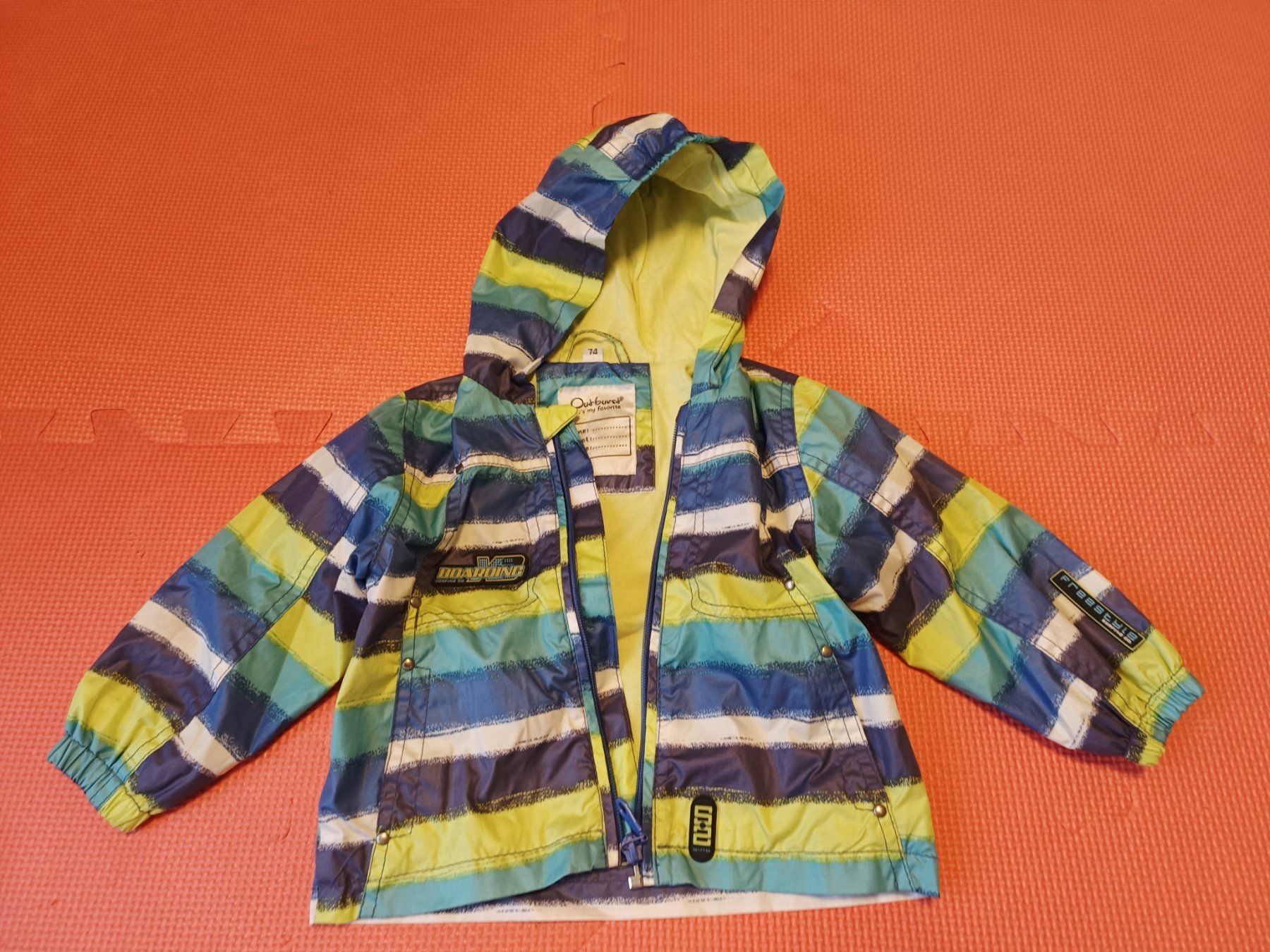 Giacche & Cappotti: Outburst Jacke Gr 74 Baby gestreift – Usato da Oberhofen Thun'see venduto da cri_6md2