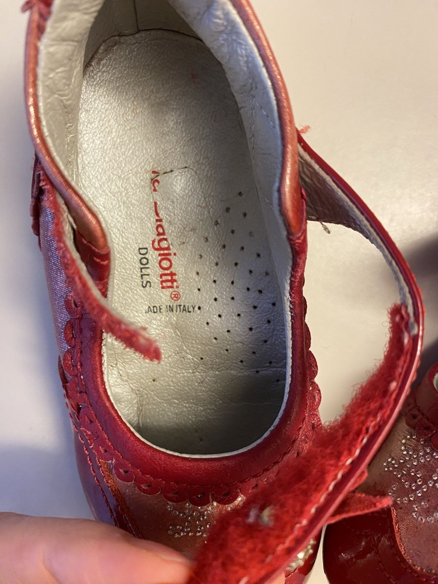 Scarpe per ragazze: Bordeauxrote Ledersandalen 24 – Usato da Zürich venduto da Mariaov 3