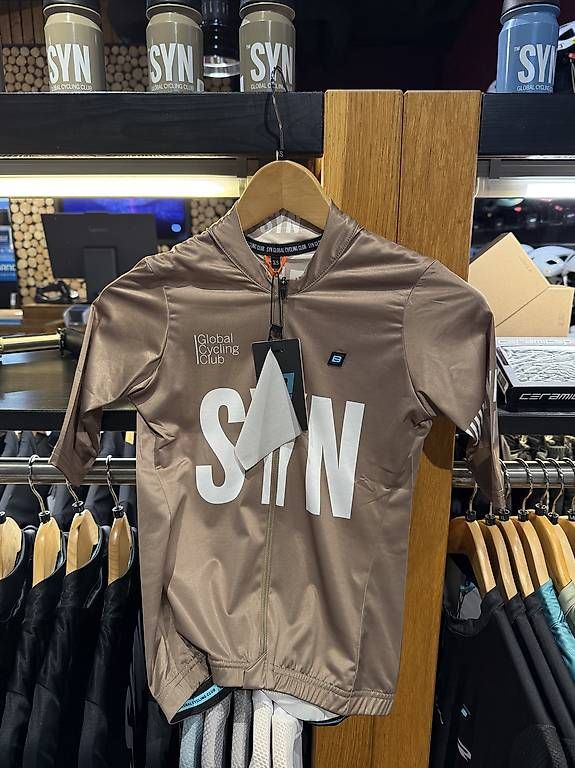 Canottiere & Pantaloni: SYN Training Jersey Malt (women) – Nuovo e nell'imballaggio originale da Zug venduto da welcomecycles