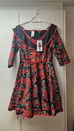 Rosenkleid Kostüm