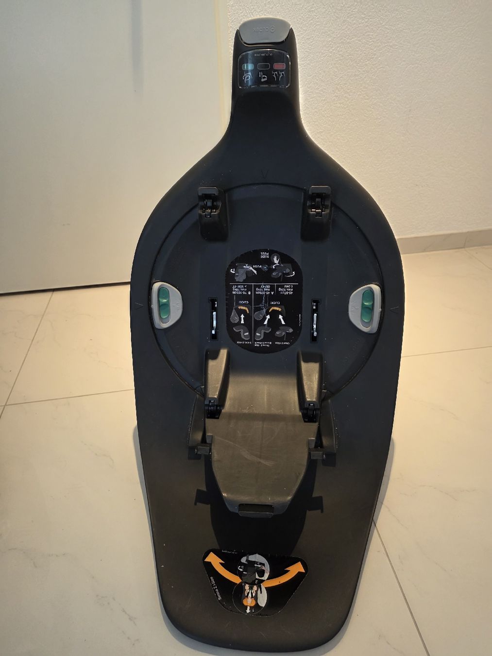 Cybex Seggiolini per auto: Cybex Base Z inkl Cybex Babyschale – Usato da Oberuzwil venduto da Nellle 4