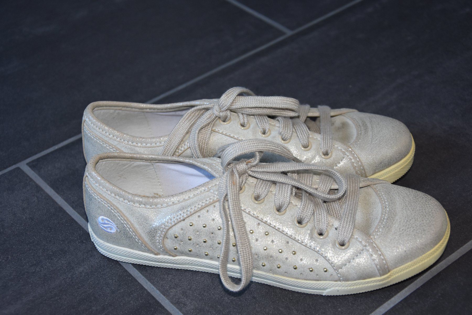 Scarpe da donna: Sneaker, Dockers, Gr 37, Neu – Nuovo e nell'imballaggio originale da Sins venduto da dsto