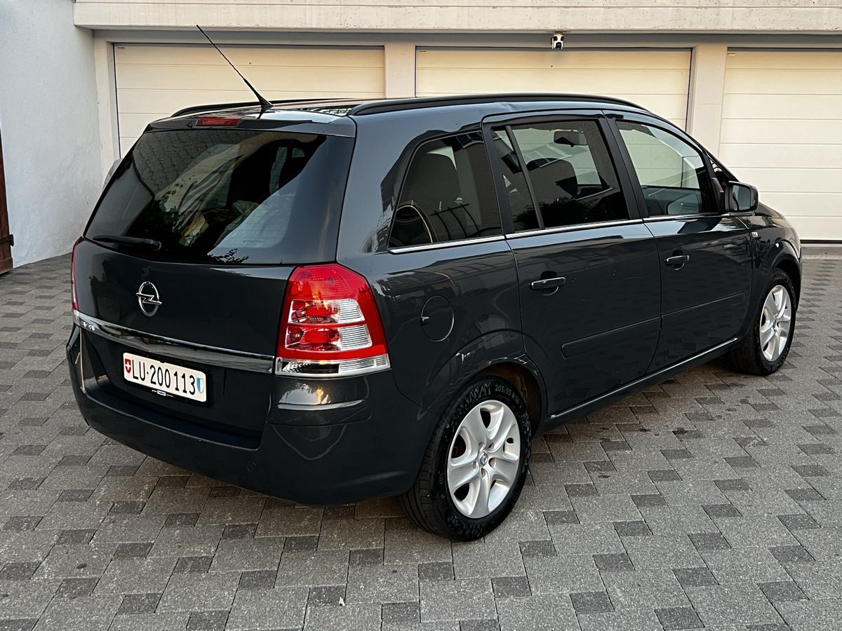 Opel Automobili: Opel Zafira 7-Plätzer – Usato da Sursee venduto da gas_8n5t 6