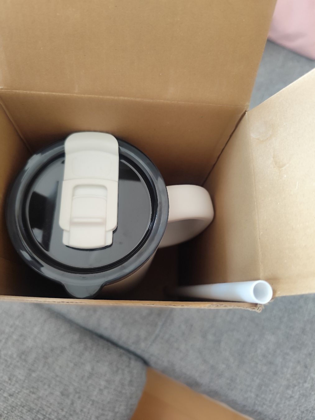 Stanley Borracce & Thermos: Continental "Stanley-style" Becher 1.2L weiss, neu – Nuovo e nell'imballaggio originale da Zürich venduto da Claudia_Zueri 4
